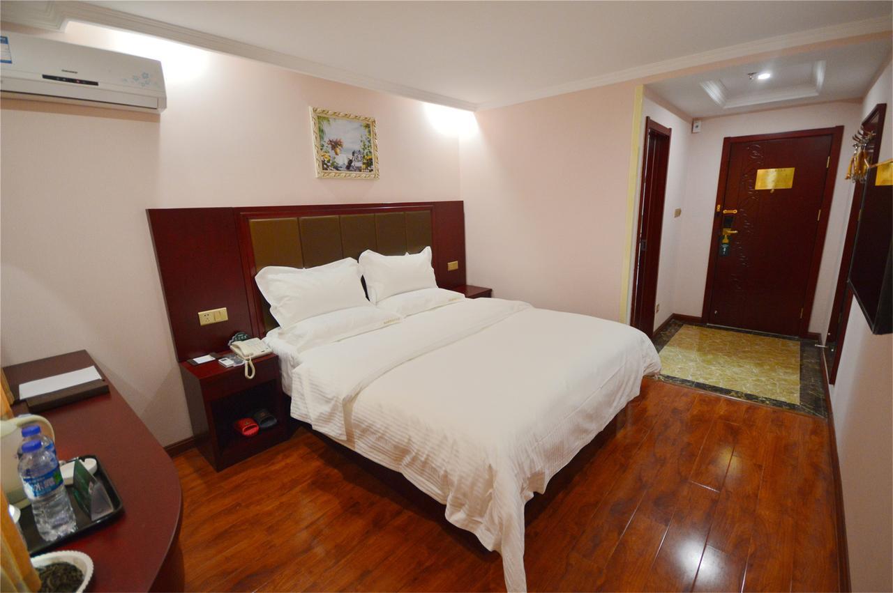 Greentree Inn Yunnan Lijiang Qixing Street Express Hotel Экстерьер фото
