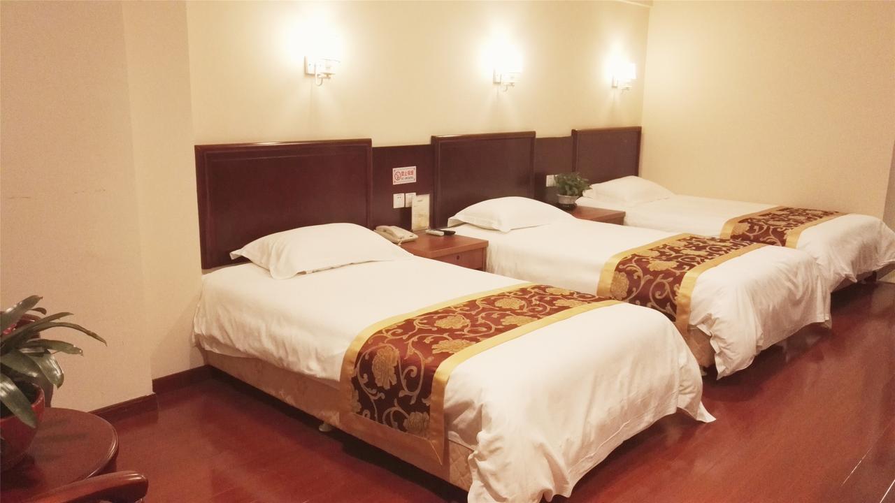 Greentree Inn Yunnan Lijiang Qixing Street Express Hotel Экстерьер фото